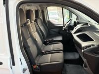 Ford Transit 2T FG T290 L2H2 2.2 TDCI 100CH AMBIENTE - <small></small> 15.999 € <small>TTC</small> - #17