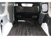 Ford Transit Connect 1.5TDCi SWB T200 LICHTE VRACHT - BLUETOOTH- PDC CRUISE CONTROL - <small></small> 12.495 € <small>TTC</small> - #38