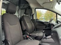 Ford Transit Courier FOURGON 1.0 ECOBOOST 100 TREND DOUBLE PORTE LATERALE - <small></small> 11.590 € <small>TTC</small> - #16