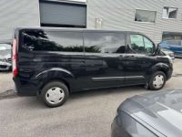 Ford Transit Custom 320L L2 9 PLACES 2,0 TDCI 130cv BVA - <small></small> 41.990 € <small>TTC</small> - #2