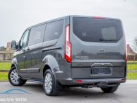 Ford Transit Tourneo Custom 2.0 TDCi 170PK Dubbel cabine 5pl. Automaat EcoBlue Titanium - LICHTE VRACHT - HISTORIEK - DUBBELE SCHUIFDEUR - APPLE CARPLAY - CAMERA - - <small></small> 33.999 € <small>TTC</small> - #2