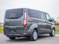 Ford Transit Tourneo Custom 2.0 TDCi 170PK Dubbel cabine 5pl. Automaat EcoBlue Titanium - LICHTE VRACHT - HISTORIEK - DUBBELE SCHUIFDEUR - APPLE CARPLAY - CAMERA - - <small></small> 33.999 € <small>TTC</small> - #10