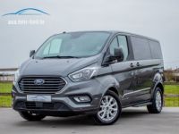 Ford Transit Tourneo Custom 2.0 TDCi 170PK Dubbel cabine 5pl. Automaat EcoBlue Titanium - LICHTE VRACHT - HISTORIEK - DUBBELE SCHUIFDEUR - APPLE CARPLAY - CAMERA - - <small></small> 33.999 € <small>TTC</small> - #46