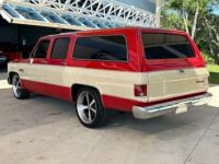 G.M.C Suburban - <small></small> 37.000 € <small>TTC</small> - #7