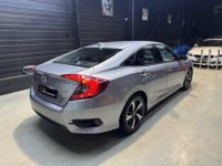 Honda Civic 4 PORTES 2017 1.5 i-VTEC 182 Exclusive CVT ENTRETIEN COMPLET 1ÈRE MAIN - <small></small> 17.990 € <small>TTC</small> - #4