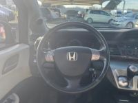 Honda FR-V 2.0 i-VTEC 150CH 6PL BVM  Exécutive Cuir Navi VENTE A MARCHAND PRO PROBLEME RALENTI - <small></small> 2.490 € <small>TTC</small> - #10