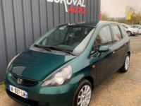 Honda Jazz 1.4i LS - <small></small> 5.990 € <small>TTC</small> - #1