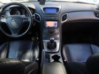 Hyundai Genesis Coupé 2.0 T 210 BVM6 (Sièges élec/chauffants,GPS,Bluetooth) - <small></small> 12.990 € <small>TTC</small> - #10