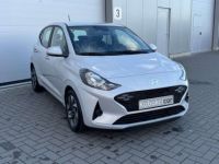 Hyundai i10 1.0i Twist Techno Pack -- BOITE AUTOMATIQUE - <small></small> 15.990 € <small>TTC</small> - #1