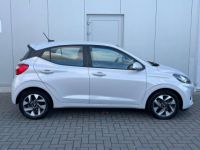 Hyundai i10 1.0i Twist Techno Pack -- BOITE AUTOMATIQUE - <small></small> 15.990 € <small>TTC</small> - #7