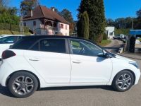 Hyundai i20 100 CH MONDIAL sociéte - <small></small> 9.980 € <small>TTC</small> - #17