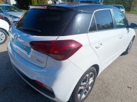 Hyundai i20 100 CH MONDIAL sociéte - <small></small> 9.980 € <small>TTC</small> - #18