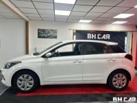 Hyundai i20 1.2 75 Initia - <small></small> 13.990 € <small>TTC</small> - #4