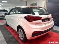 Hyundai i20 1.2 75 Initia - <small></small> 13.990 € <small>TTC</small> - #5