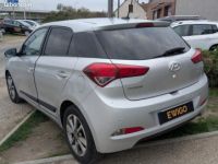 Hyundai i20 1.2 85 NAVI - <small></small> 10.990 € <small>TTC</small> - #4