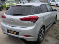 Hyundai i20 1.2 85 NAVI - <small></small> 10.990 € <small>TTC</small> - #6