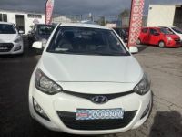 Hyundai i20 1.2 Star Edition - <small></small> 6.250 € <small>TTC</small> - #2