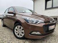 Hyundai i20 1.2i GO! CLIM-CRUISE-PDC-BLUETOOTH--LINE ASSIST - <small></small> 8.890 € <small>TTC</small> - #2