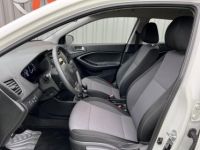 Hyundai i20 EDITION NAVI 1.2 84CH - <small></small> 11.990 € <small>TTC</small> - #9