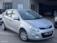 Hyundai i20 I201.4 CRDI 75 Pack Sensation - <small></small> 3.990 € <small>TTC</small> - #4