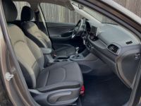 Hyundai i30 1.0 T-GDi 15-CLIMA-PDC-CRUISE-LED - <small></small> 10.990 € <small>TTC</small> - #9