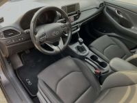 Hyundai i30 1.0 T-GDi 15-CLIMA-PDC-CRUISE-LED - <small></small> 10.990 € <small>TTC</small> - #11