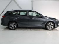 Hyundai i30 1.0 T-GDi MHEV Sky DCT ~ Carplay Promo - <small></small> 17.990 € <small>TTC</small> - #3
