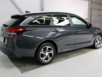 Hyundai i30 1.0 T-GDi MHEV Sky DCT ~ Carplay Promo - <small></small> 17.990 € <small>TTC</small> - #4
