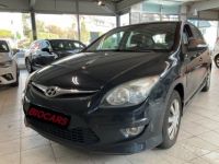 Hyundai i30 1.4 classic - <small></small> 5.750 € <small>TTC</small> - #1