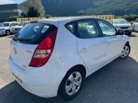 Hyundai i30 1.6 CRDI90 CLIM 5P - <small></small> 6.490 € <small>TTC</small> - #3