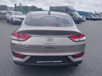 Hyundai i30 Fastback 1.0 T-CLIM-GPS-ANDROID-CAMERA-GARANTIE-- - <small></small> 12.750 € <small>TTC</small> - #6