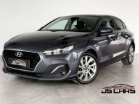 Hyundai i30 Fastback 1.0 T-GDi SPORT 1ERPRO GPS CAMERA PDC TVA - <small></small> 16.990 € <small>TTC</small> - #1