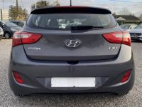 Hyundai i30 II 1.4 CRDi 90ch Initia - <small></small> 7.500 € <small>TTC</small> - #4