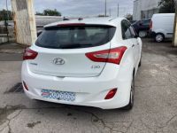 Hyundai i30 SW 1.6 CRDi Premium blue - <small></small> 9.900 € <small>TTC</small> - #8