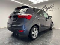 Hyundai ix20 1.6i SIEGES + VOL CHAUFFANT AIRCO GARANTIE - <small></small> 12.950 € <small>TTC</small> - #4