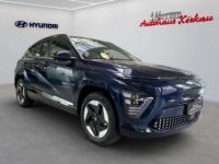 Hyundai Kona 2024 EV PRIME +Assistezpaket+Lader Sagegrün - <small></small> 48.900 € <small></small> - #9