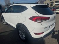 Hyundai Tucson 1.7 CRDI 141CH CREATIVE 2WD DCT-7 - <small></small> 15.990 € <small>TTC</small> - #5