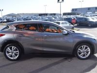 Infiniti Q30 1.6T 156CH LUXE TECH DCT7 - <small></small> 15.880 € <small>TTC</small> - #4