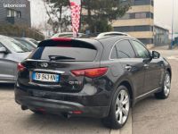 Infiniti QX70 3.0d 238CH S Premium BVA7 TOE Attelage Bose - <small></small> 14.990 € <small>TTC</small> - #2