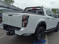 Isuzu D-Max 2023 Double Cab 4x4 V-Cross A/T TZ - <small></small> 54.590 € <small></small> - #14