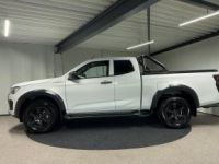 Isuzu D-Max 2024 1.9 Extended Cab V-Cross Automaat 3500KG Trekgewic - <small></small> 55.472 € <small></small> - #3