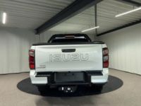 Isuzu D-Max 2024 1.9 Extended Cab V-Cross Automaat 3500KG Trekgewic - <small></small> 55.472 € <small></small> - #7