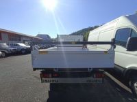 Isuzu M21 T E2500 - <small></small> 36.847 € <small>TTC</small> - #3