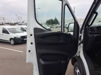 Iveco Daily 35C16 PLATEAU 5M 49000E HT - <small></small> 58.800 € <small>TTC</small> - #24