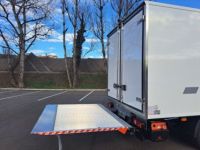 Iveco Daily 35C18 A8 CAISSE HAYON FRIGO 69900E HT - <small></small> 83.880 € <small>TTC</small> - #5