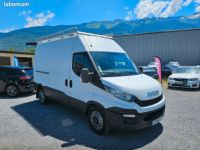 Iveco Daily 35s 2.3 d 150 propulsion 06-2015 ATTELAGE CLIM GALERIE TVA RECUPERABLE - <small></small> 12.000 € <small>TTC</small> - #2