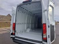 Iveco Daily FOURGON 35S18 A8 L4 45500E HT - <small></small> 54.600 € <small>TTC</small> - #5