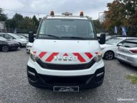 Iveco Daily FOURGON BENNE BASCULANTE 6 PLACES 1 ERE MAIN TVA RECUPERABLE - <small></small> 19.991 € <small>TTC</small> - #4