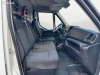 Iveco Daily VU 35S14 CABINE 2.3 140 L2H2 - <small></small> 18.490 € <small>TTC</small> - #10