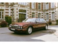 Jaguar Daimler 4.0i V8 - BVA - <small></small> 28.900 € <small>TTC</small> - #1